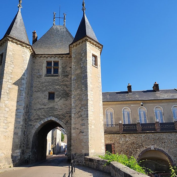 Photo de Portes de Sens et de Joigny de Villeneuve-sur-Yonne