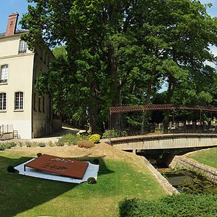Photo de Portes de Sens et de Joigny de Villeneuve-sur-Yonne