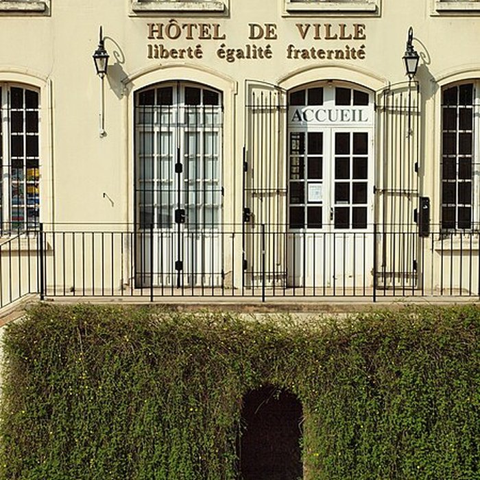 Photo de Portes de Sens et de Joigny de Villeneuve-sur-Yonne