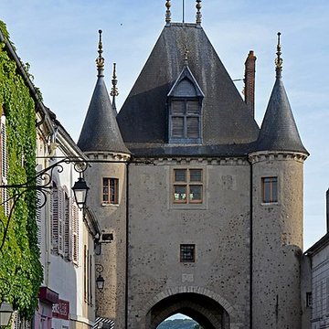 Portes de Sens et de Joigny de Villeneuve-sur-Yonne