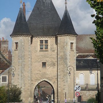 Portes de Sens et de Joigny de Villeneuve-sur-Yonne