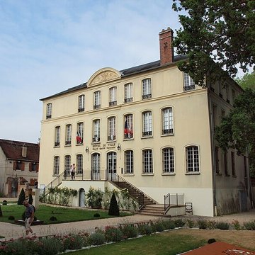 Portes de Sens et de Joigny de Villeneuve-sur-Yonne