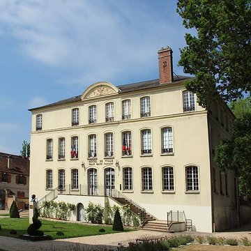 Portes de Sens et de Joigny de Villeneuve-sur-Yonne