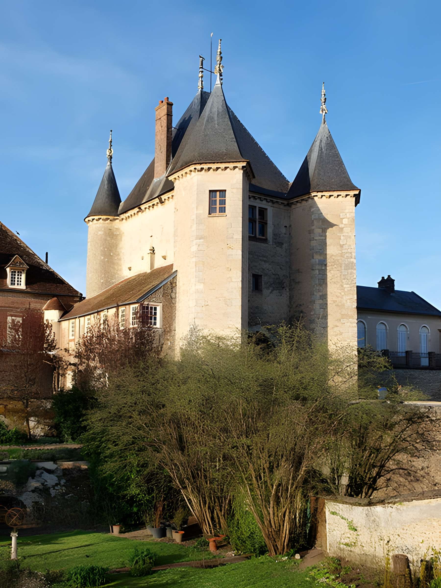 Portes de Sens et de Joigny de Villeneuve-sur-Yonne