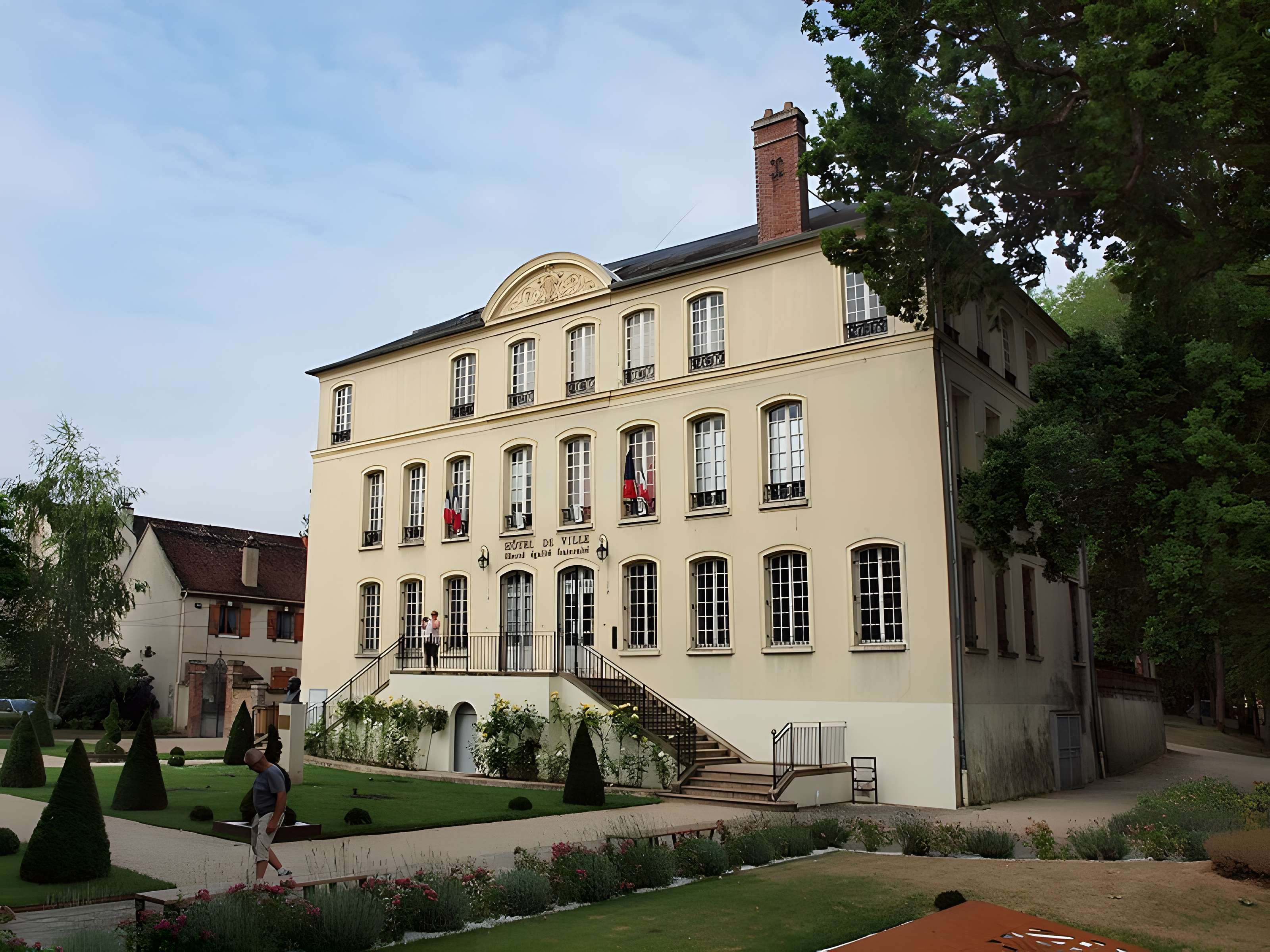 Portes de Sens et de Joigny de Villeneuve-sur-Yonne