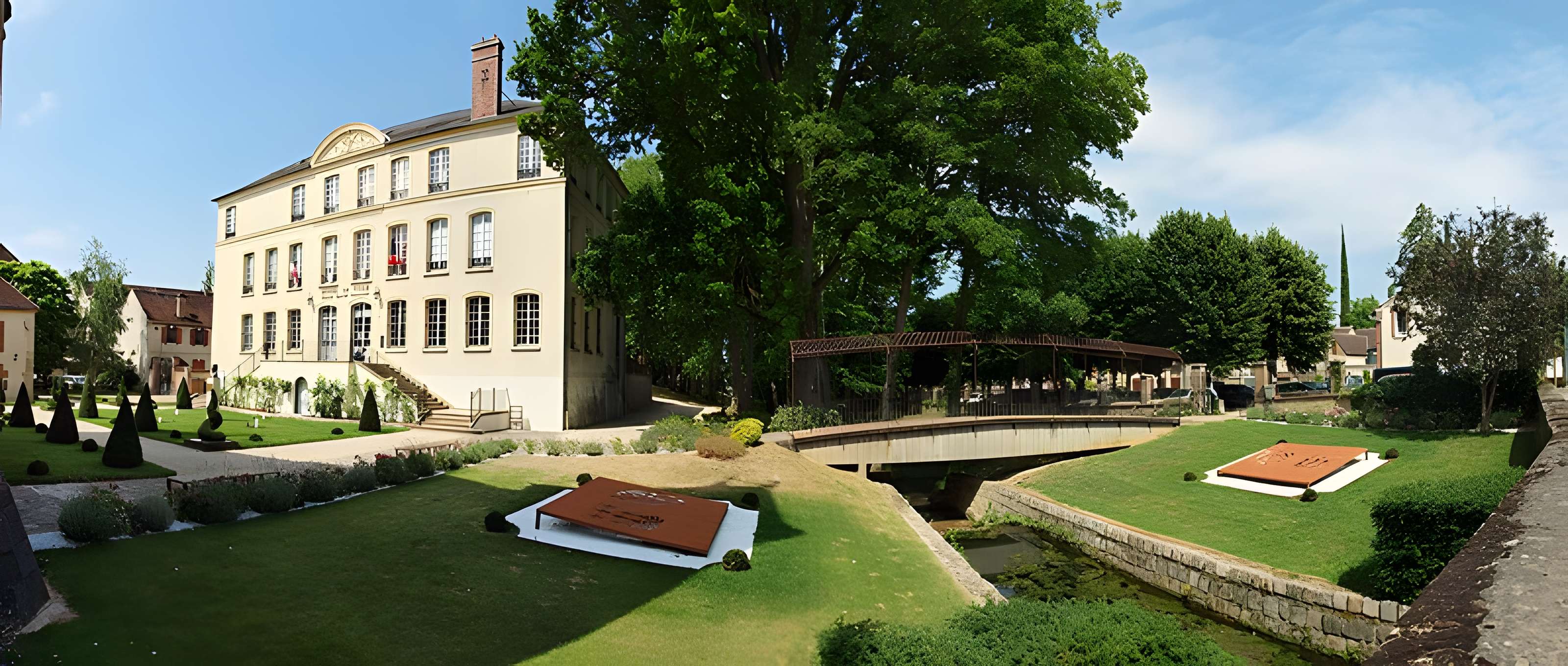 Portes de Sens et de Joigny de Villeneuve-sur-Yonne