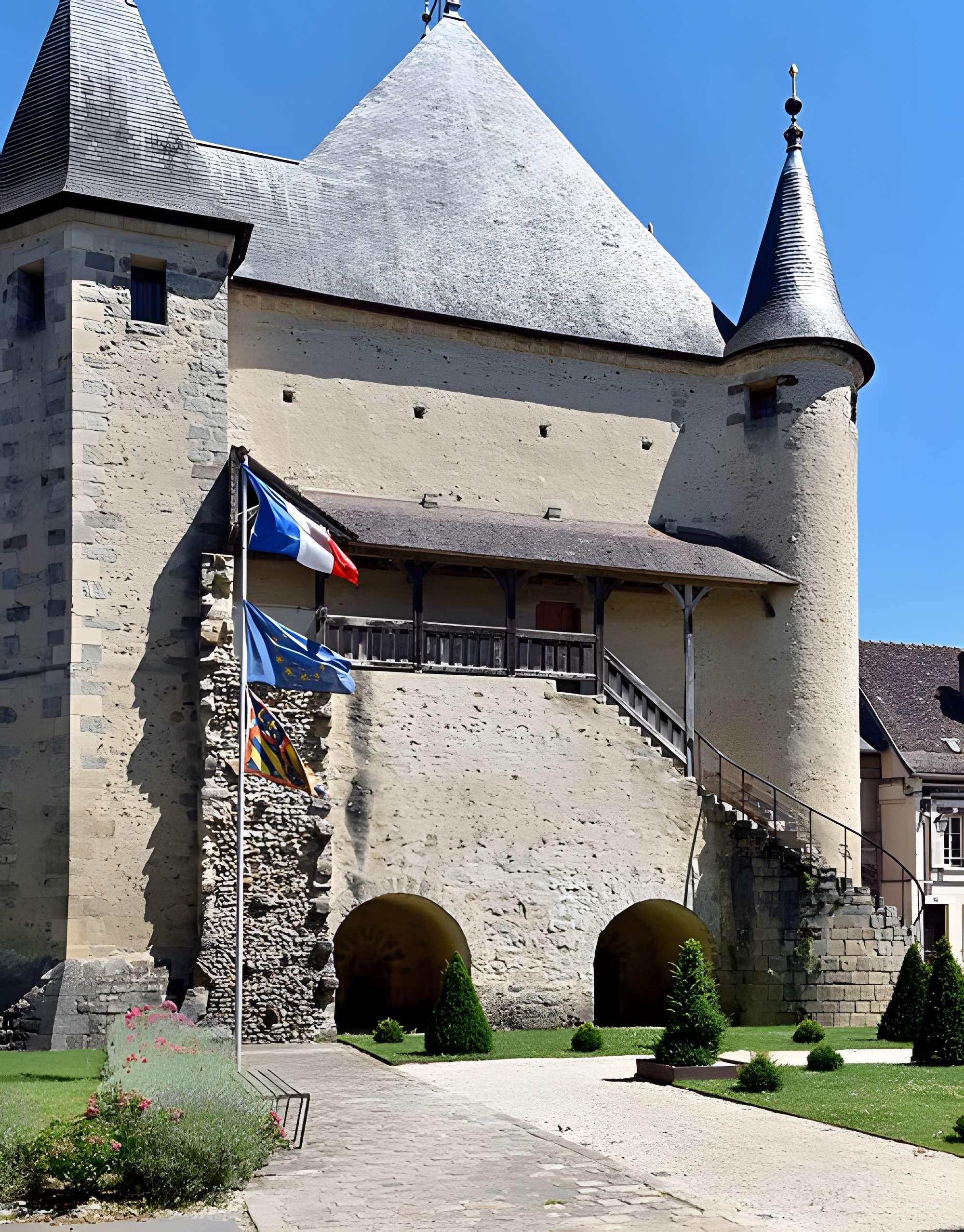 Portes de Sens et de Joigny de Villeneuve-sur-Yonne