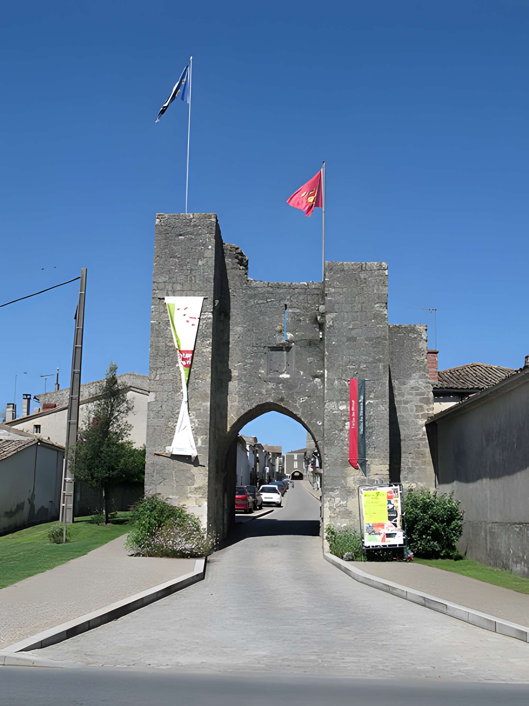 Portes de ville de Sauveterre-de-Guyenne