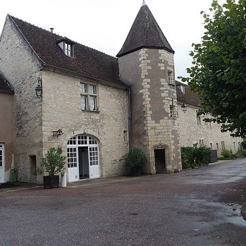 Château des évêques dAuxerre