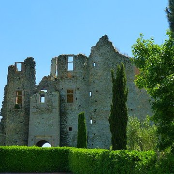Château des Hayes Gasselin ruines