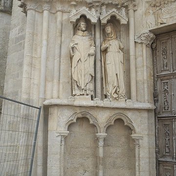 Prieuré de Saint-Thibault