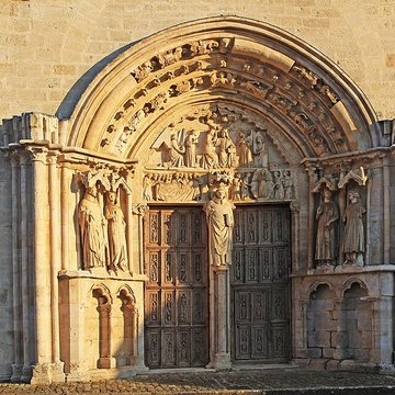 Prieuré de Saint-Thibault