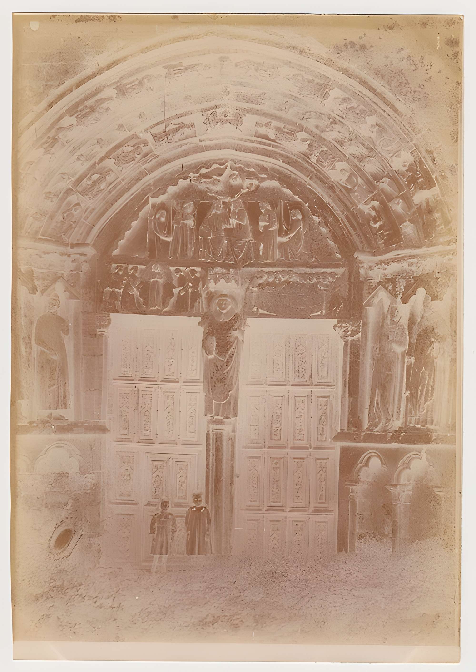 Prieuré de Saint-Thibault