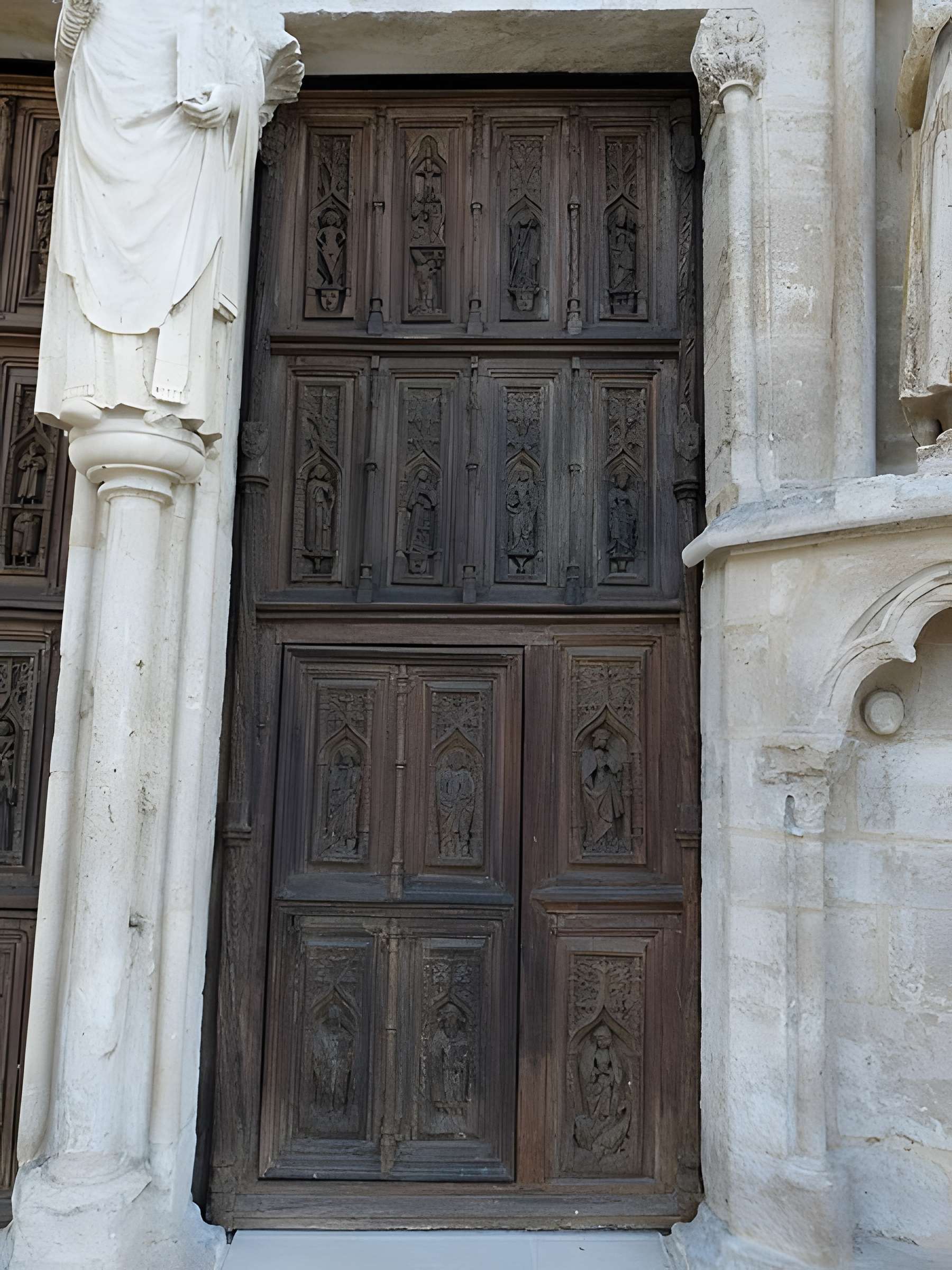 Prieuré de Saint-Thibault