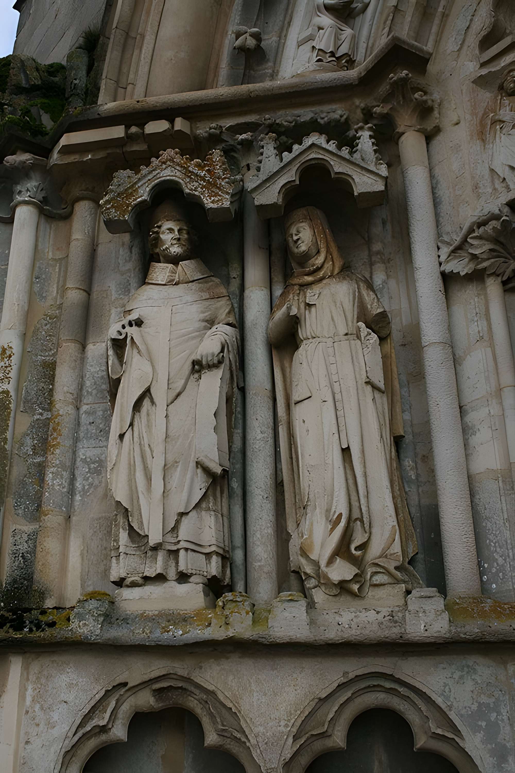 Prieuré de Saint-Thibault