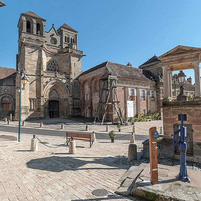 Photo de Prieuré Saint-Pierre-et-Saint-Paul de Souvigny