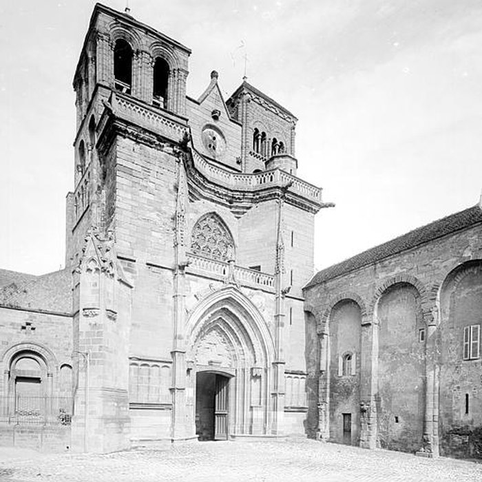 Photo de Prieuré Saint-Pierre-et-Saint-Paul de Souvigny
