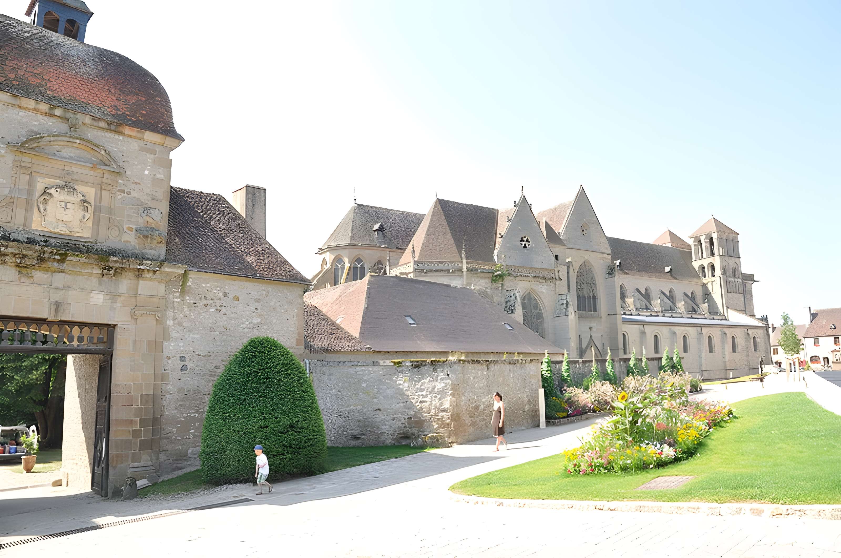 Prieuré Saint-Pierre-et-Saint-Paul de Souvigny