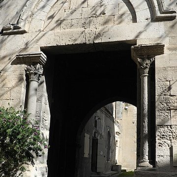 Primatiale Sainte Trophime dArles