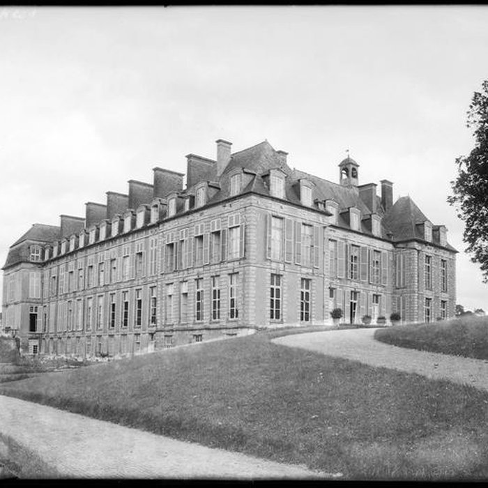 Photo de Château dHarcourt à Thury-Harcourt