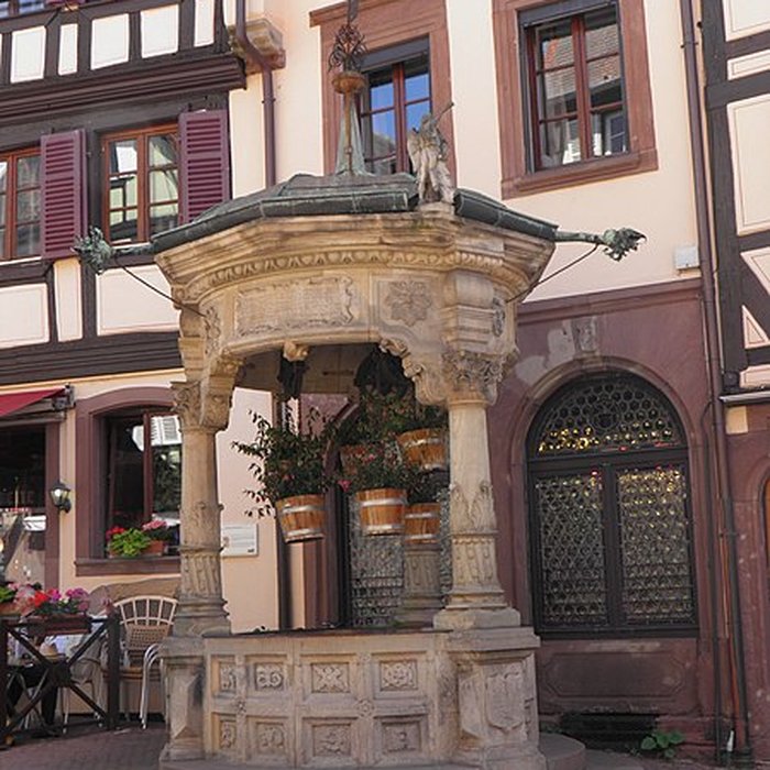 Photo de Puits à six seaux dObernai