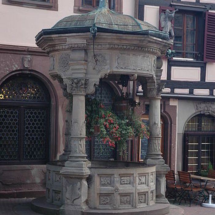 Photo de Puits à six seaux dObernai