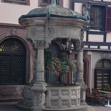 Puits à six seaux dObernai