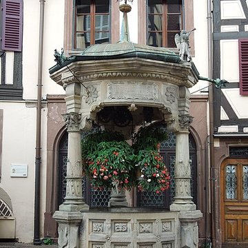 Puits à six seaux dObernai