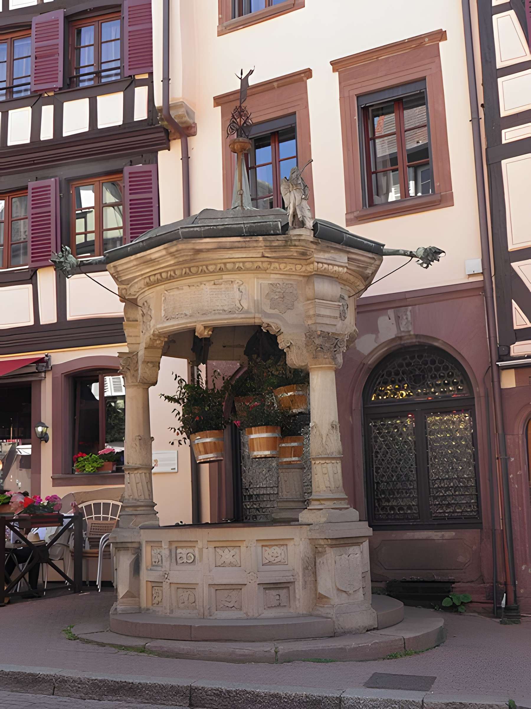 Puits à six seaux d'Obernai