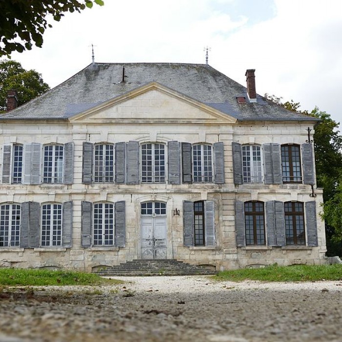 Photo de Château du Clos-Saint-Roch communs non compris
