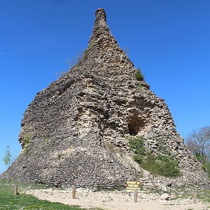 Photo de Pyramide de Couhard à Autun