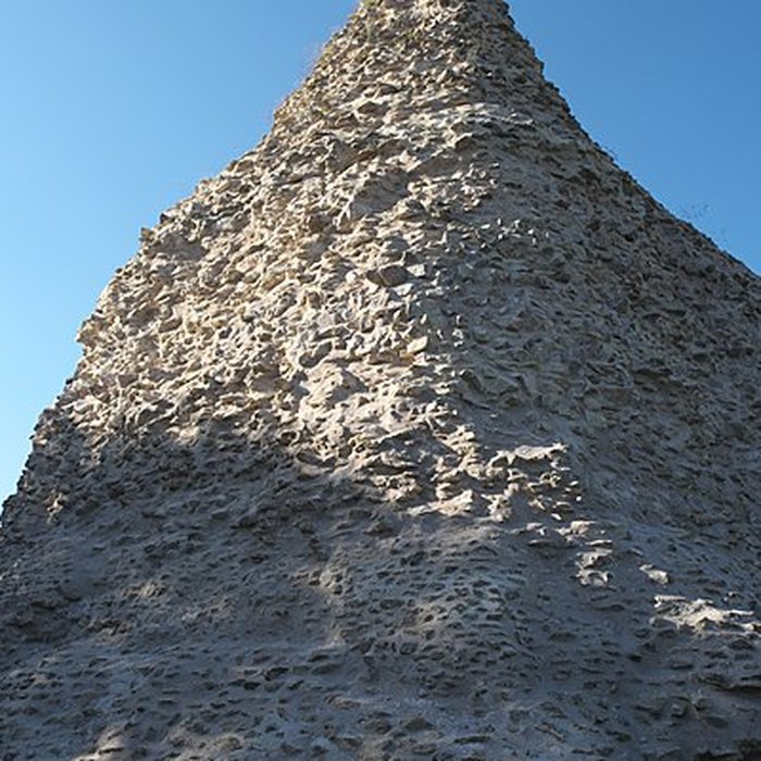 Photo de Pyramide de Couhard à Autun