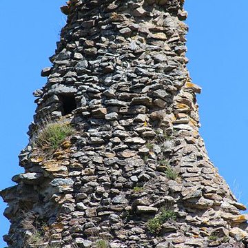Pyramide de Couhard à Autun