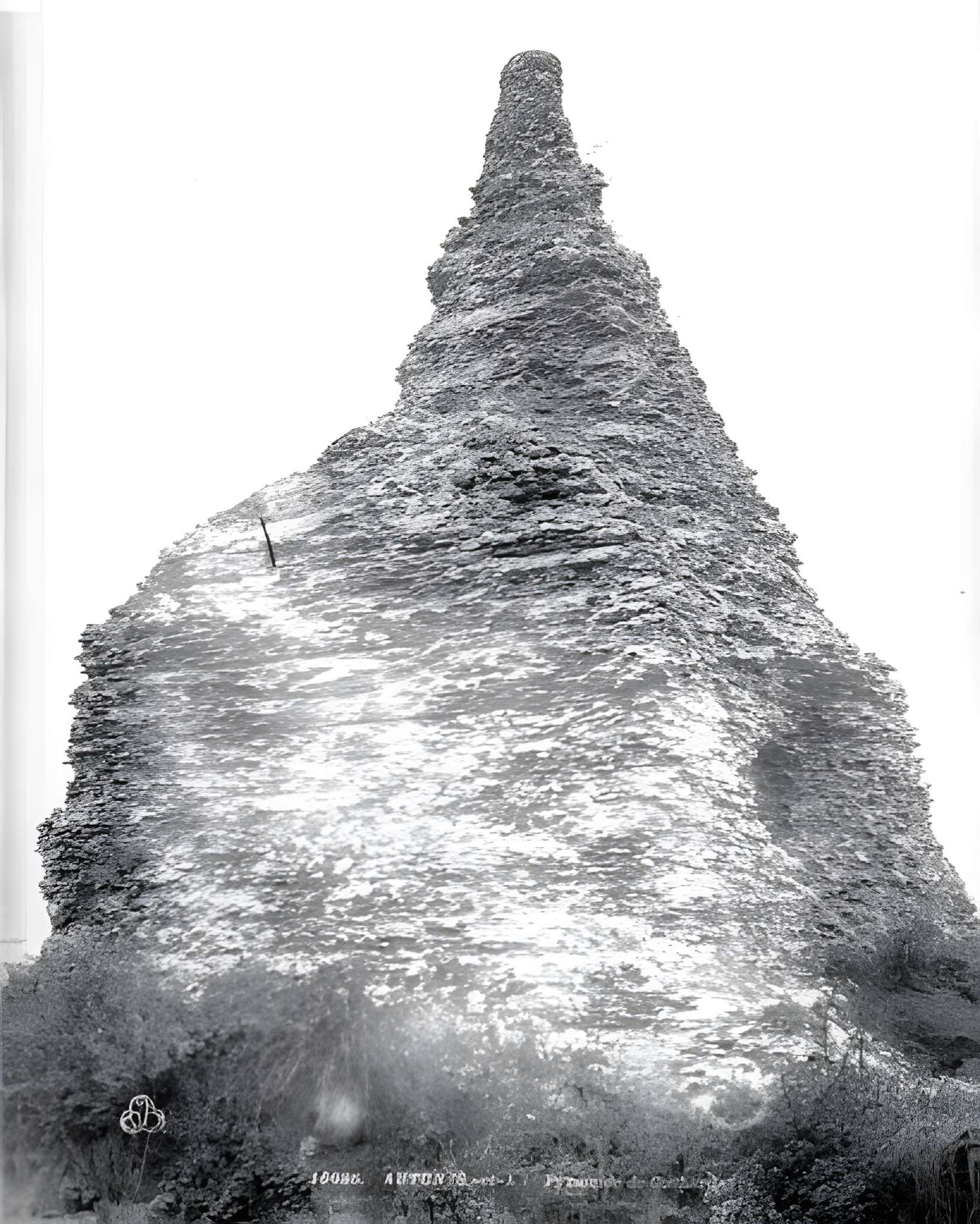 Pyramide de Couhard à Autun