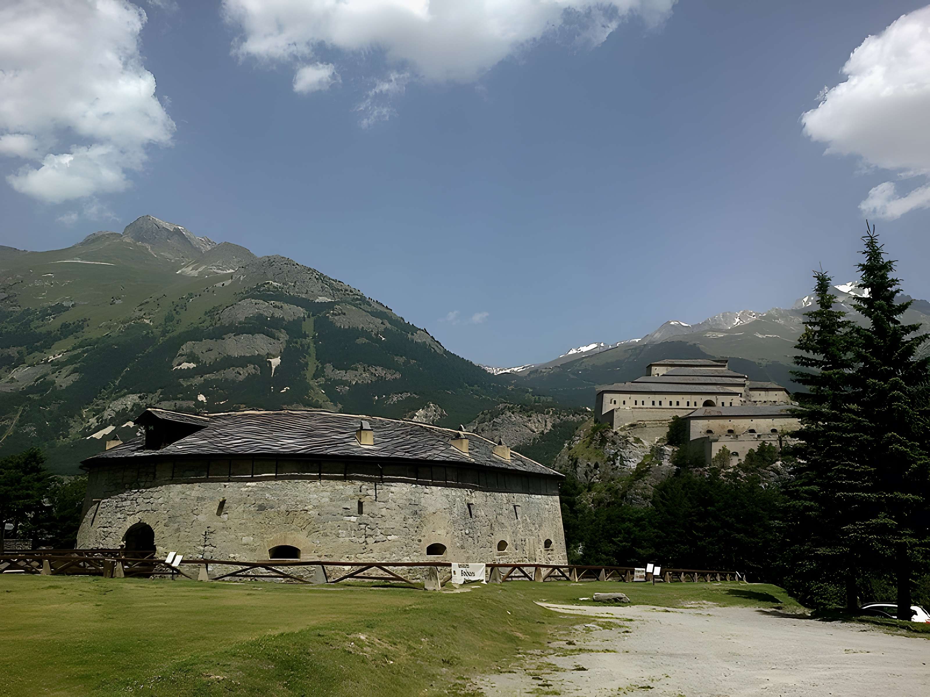 Redoute Marie-Thérèse