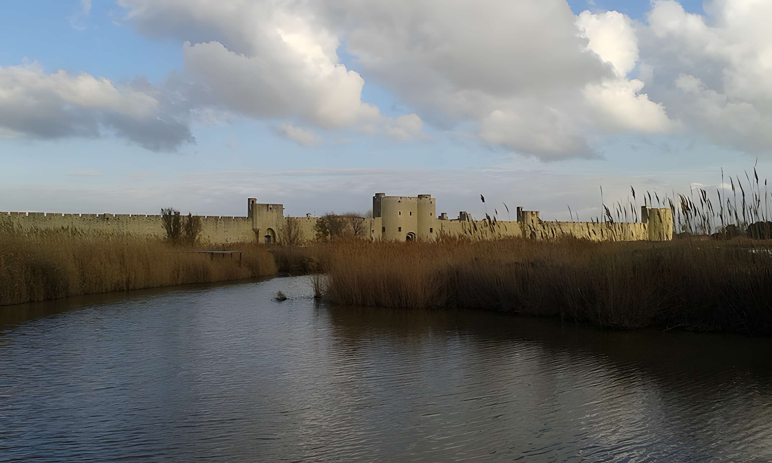 Remparts d'Aigues-Mortes