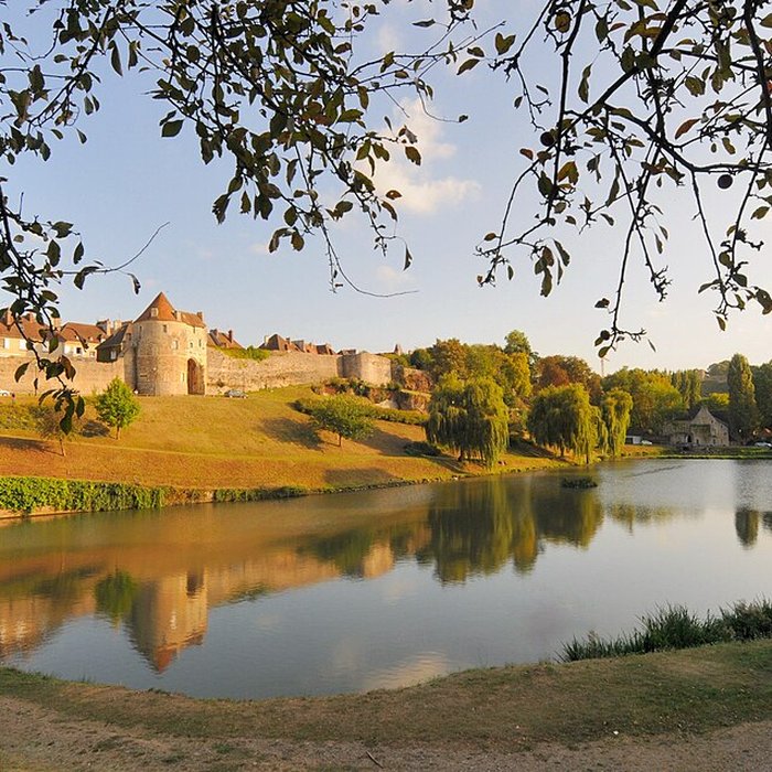 Photo de Remparts de Falaise
