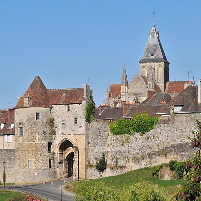 Photo de Remparts de Falaise