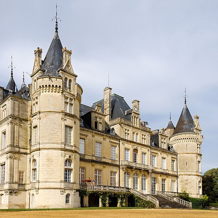 Photo de Château et ses communs