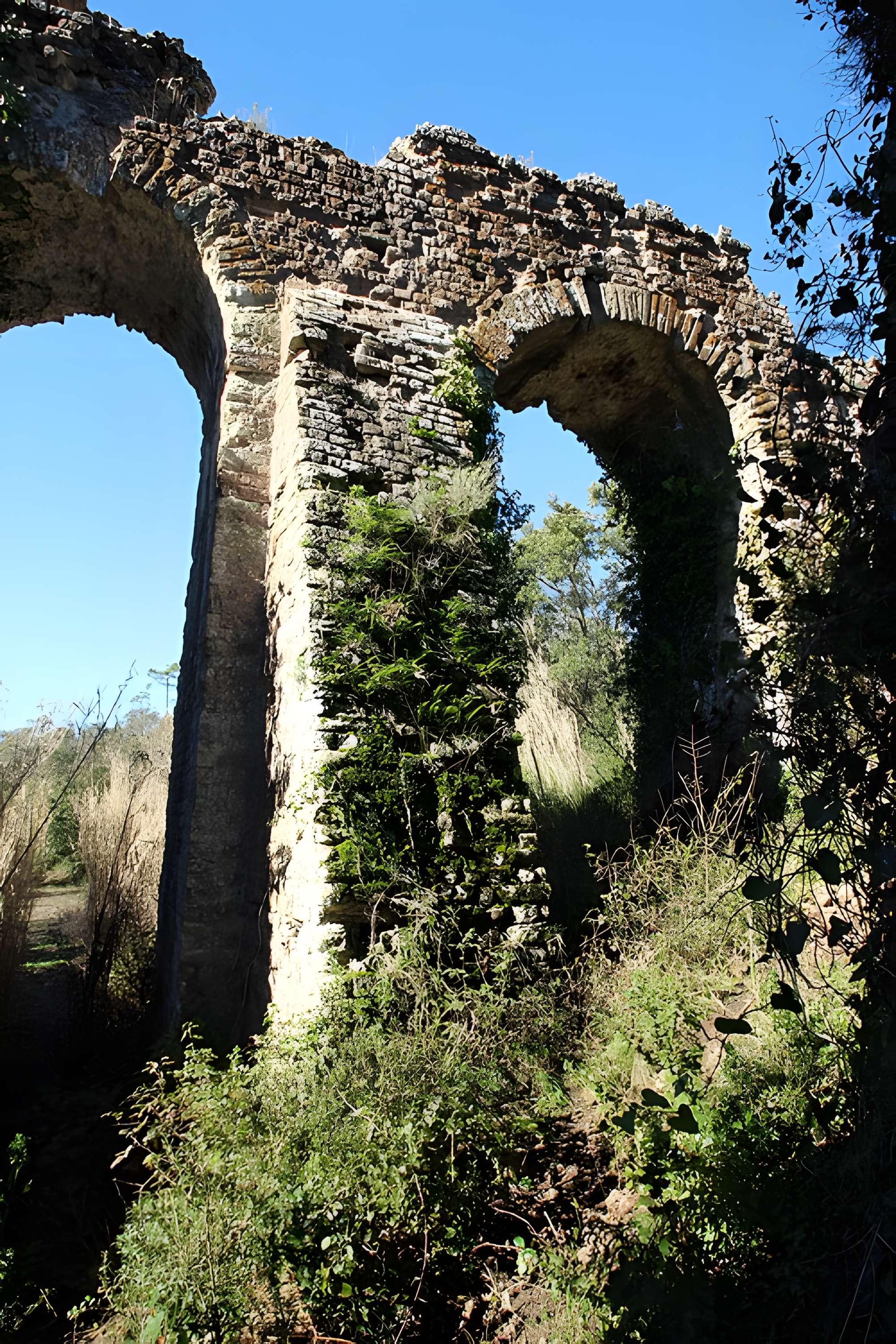 Aqueduc antique (restes de l')