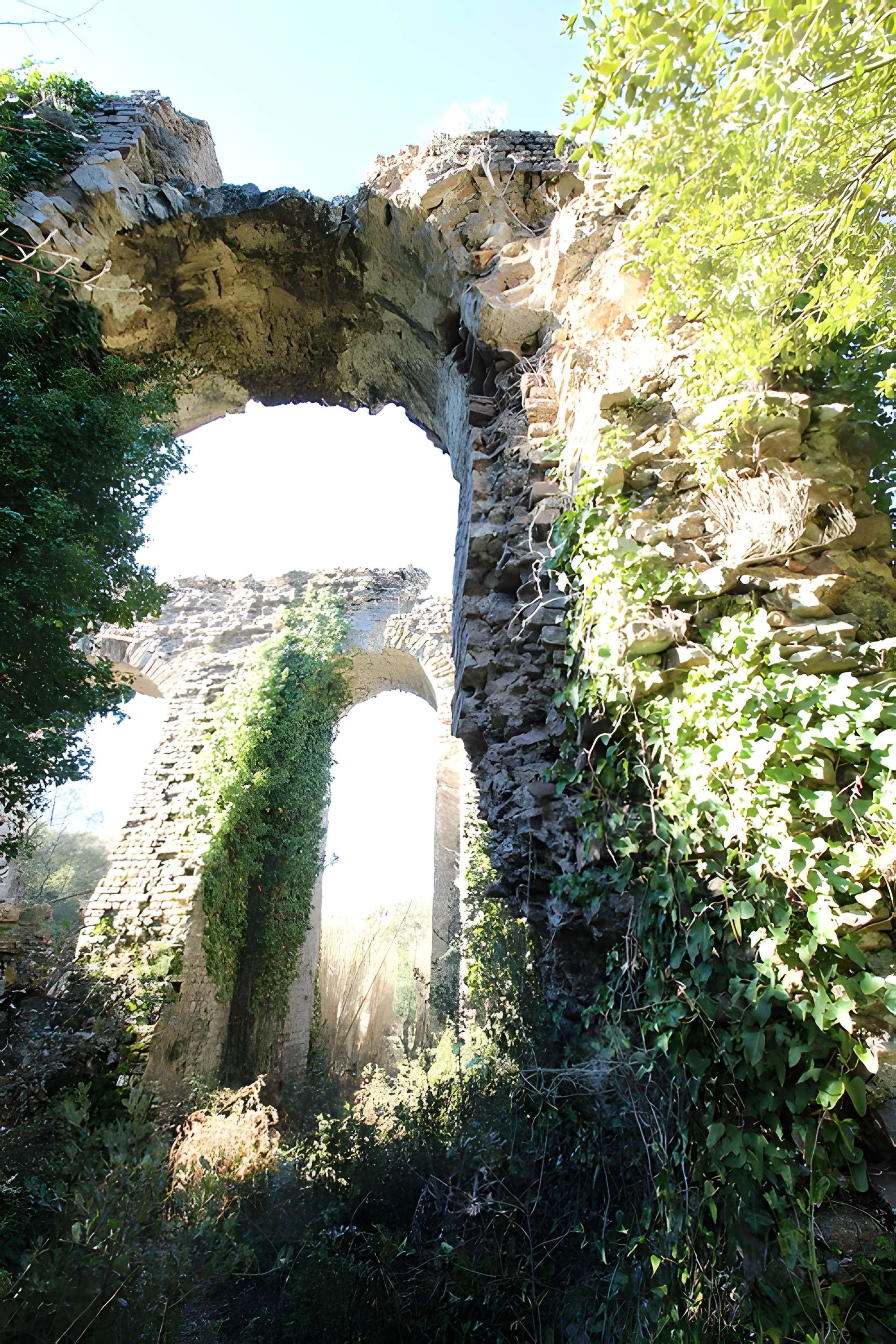 Aqueduc antique (restes de l')