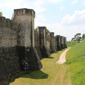 Remparts de Provins