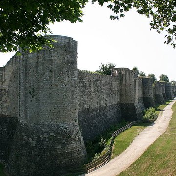Remparts de Provins