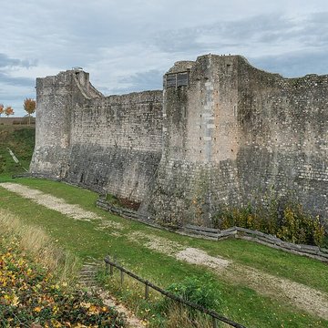 Remparts de Provins