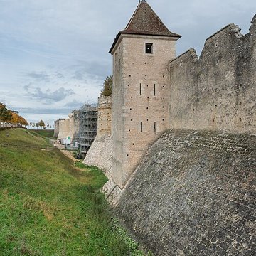Remparts de Provins