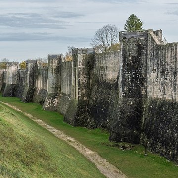 Remparts de Provins