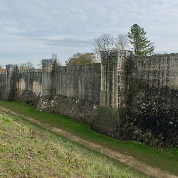 Remparts de Provins