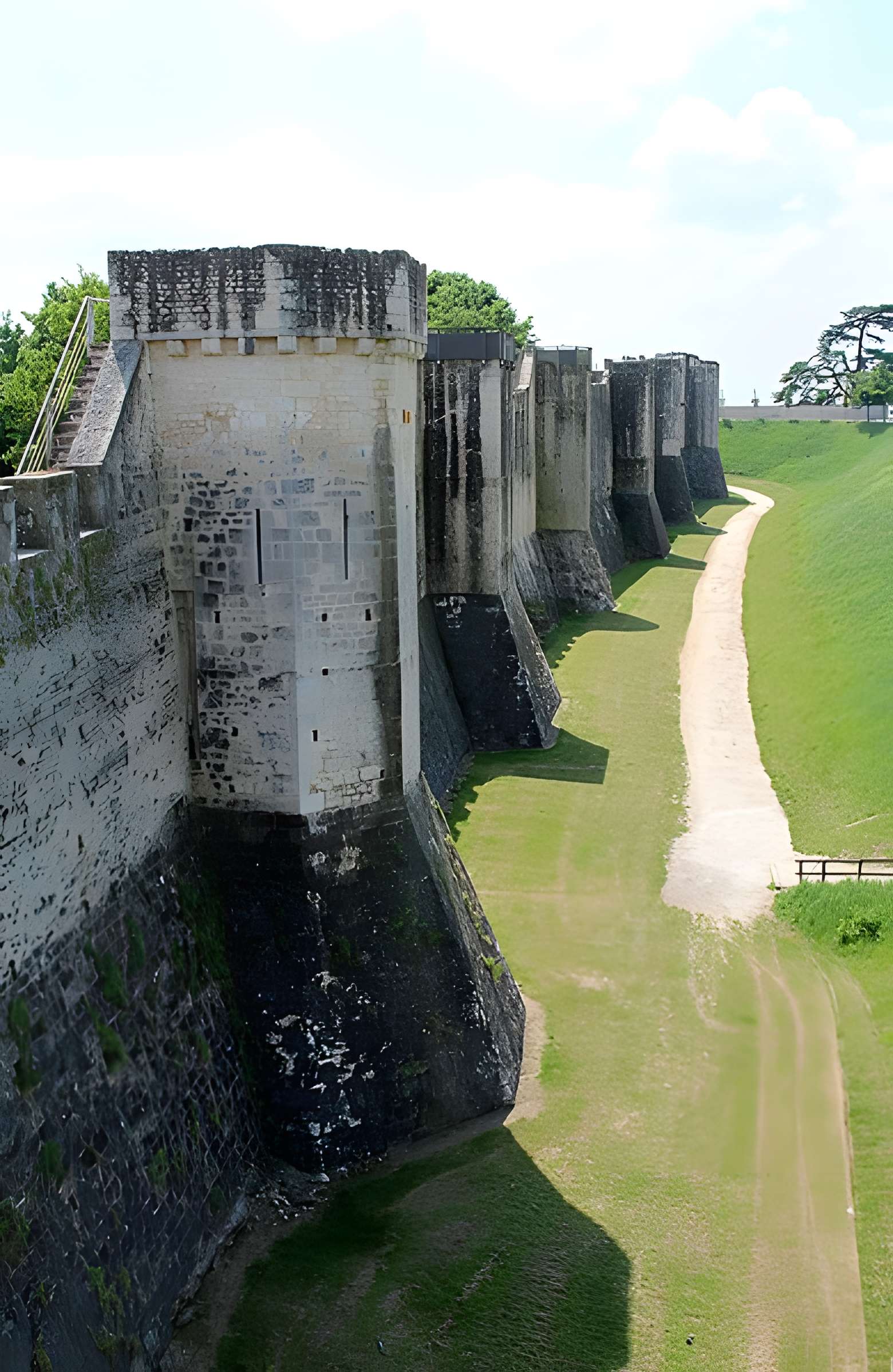 Remparts de Provins