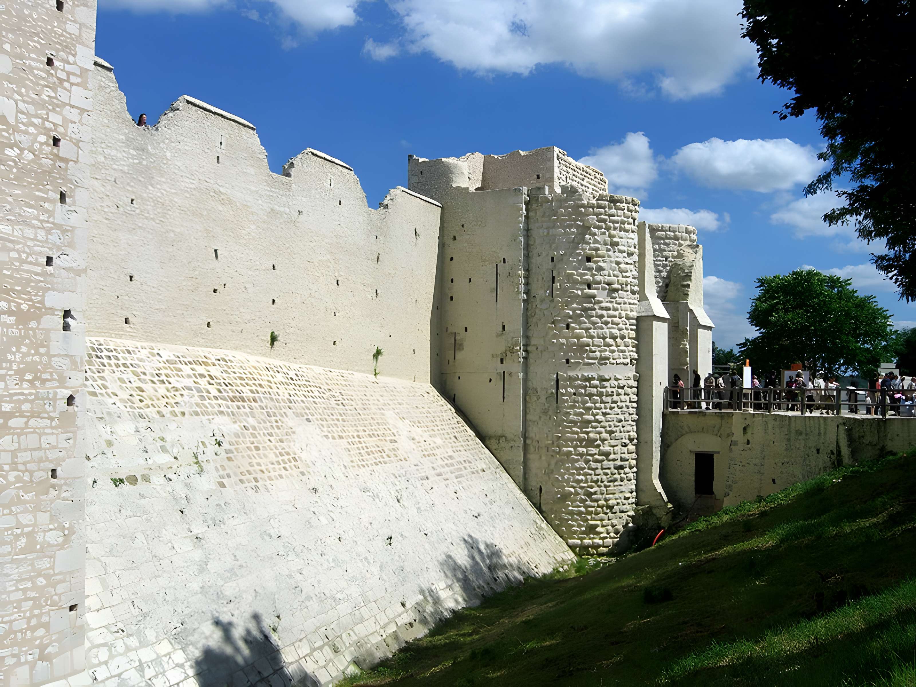Remparts de Provins
