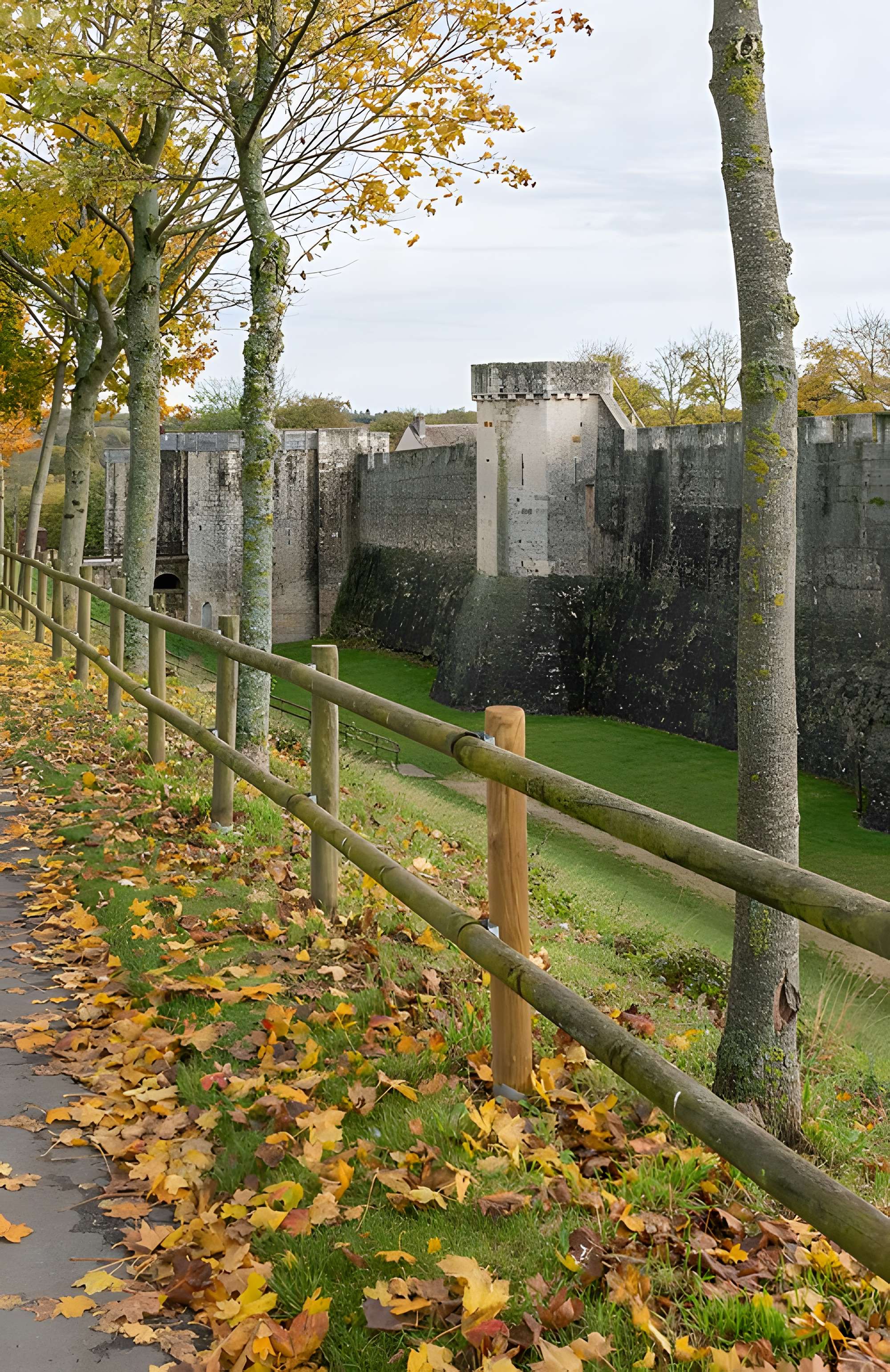 Remparts de Provins